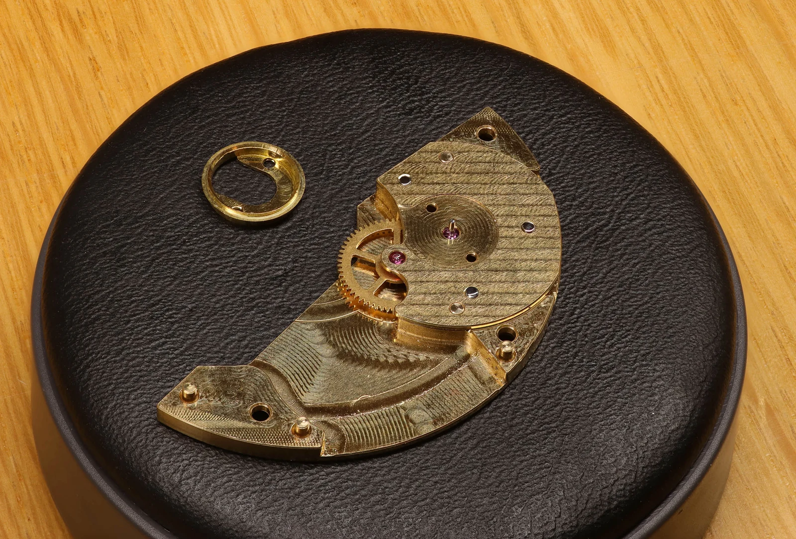 Assembled tourbillon components