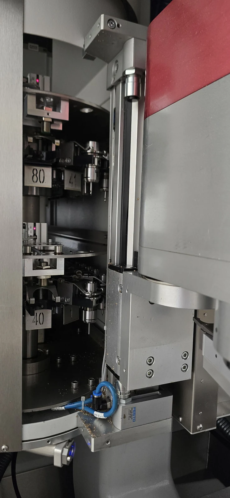 Tool changer